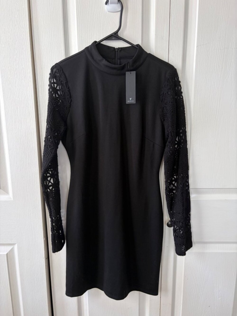 Lulus Black Long-Sleeve Mini Dress